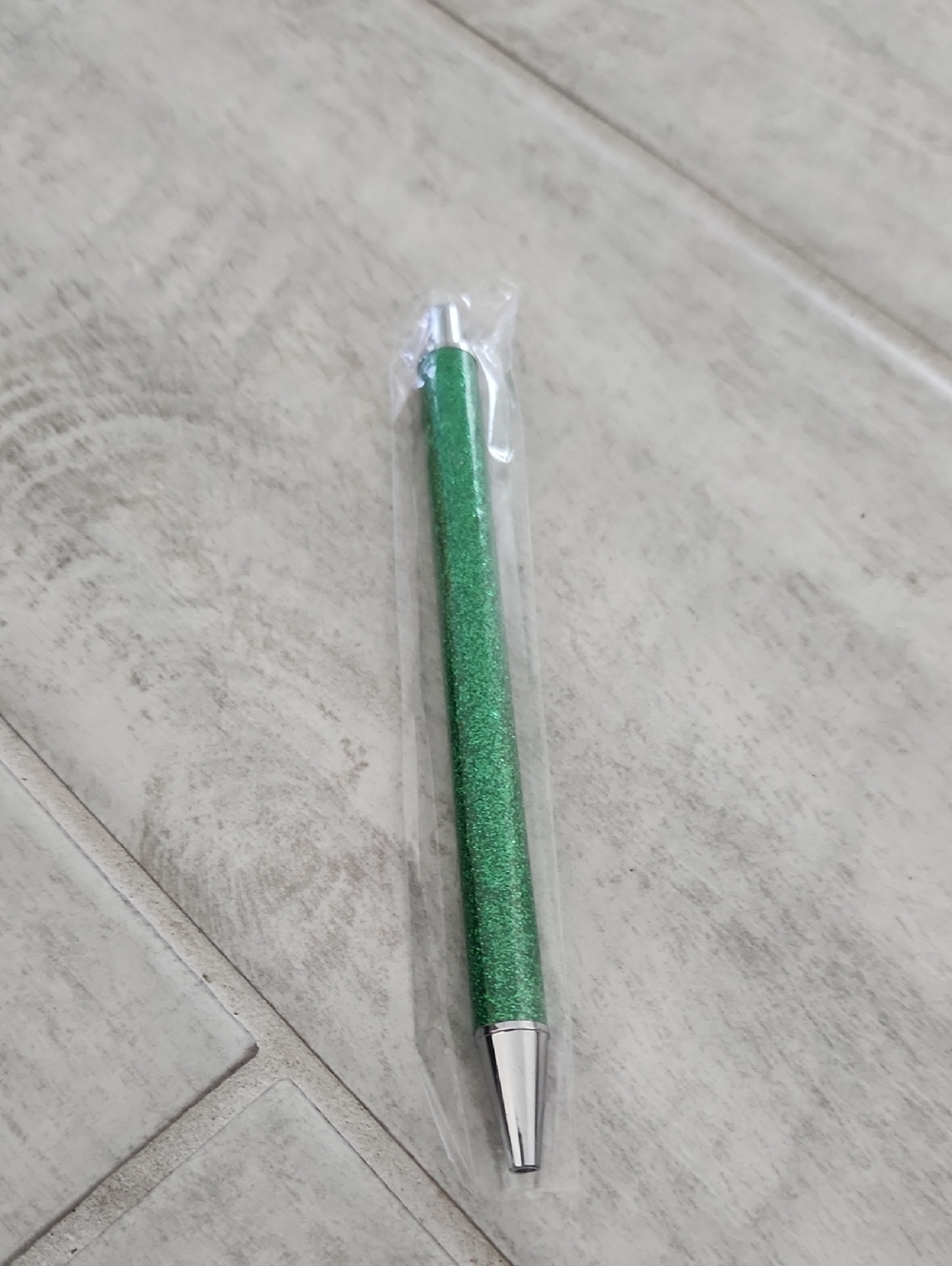 🌴🐻 Green Glitter Ballpoint Pen